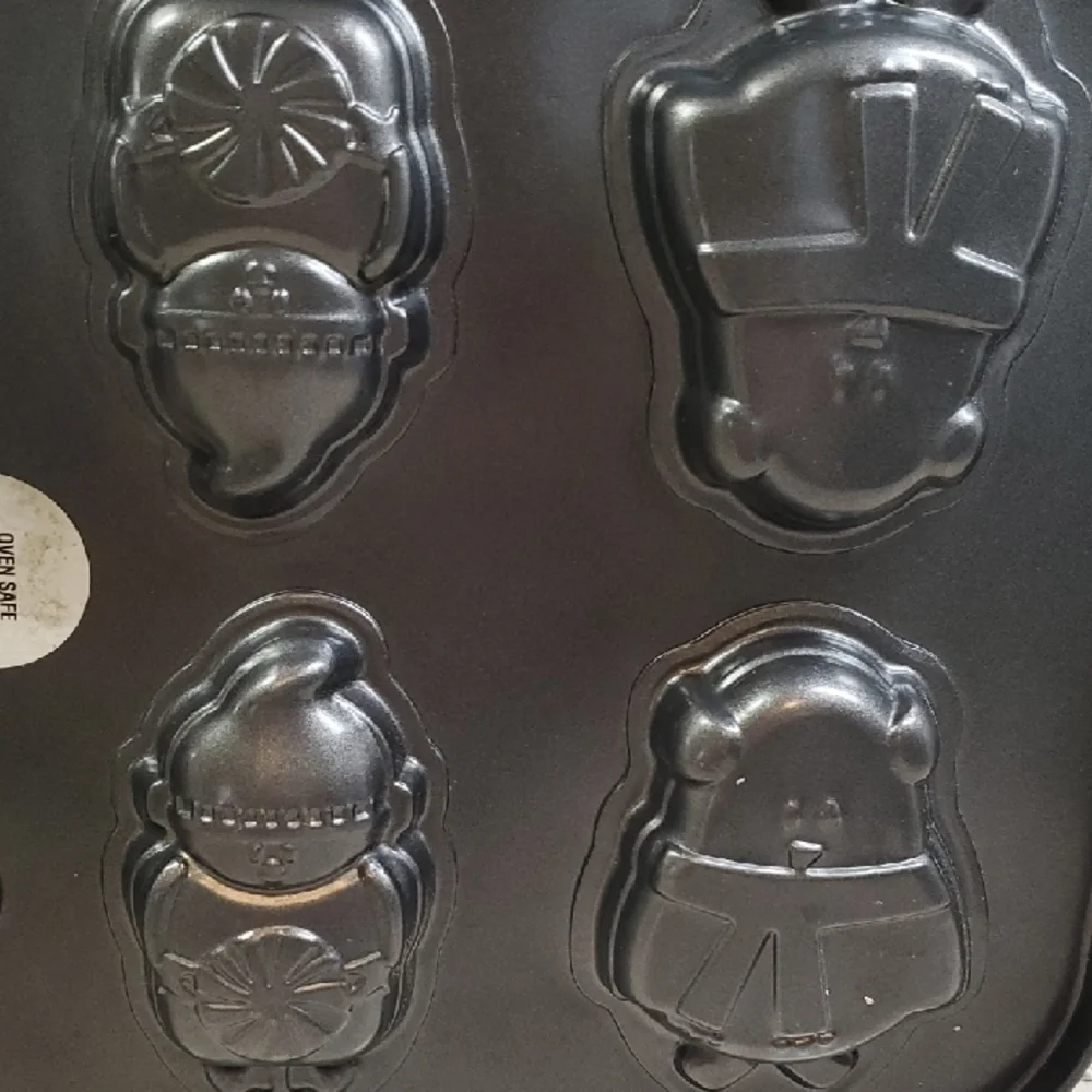 Black Non-Stick Holiday Cookie Pan